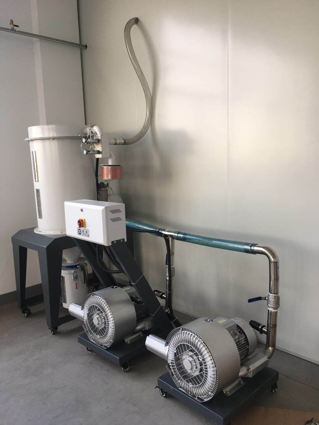 ؓ(f��)���L(f��ng)�C(j��)